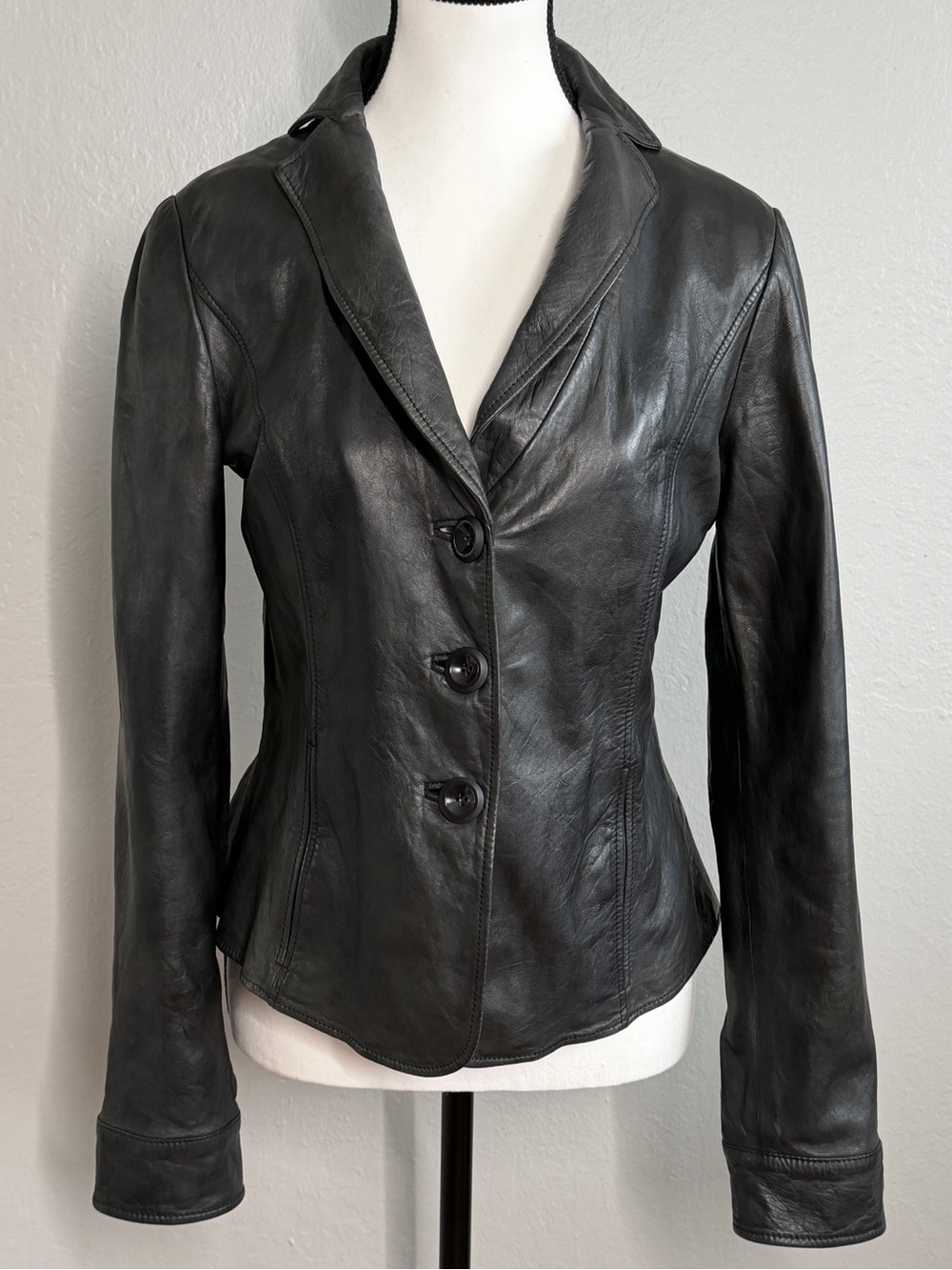 Armani Collezioni Black Lambskin Leather Peplum Jacket Size 4 Quiet Luxury Y2K